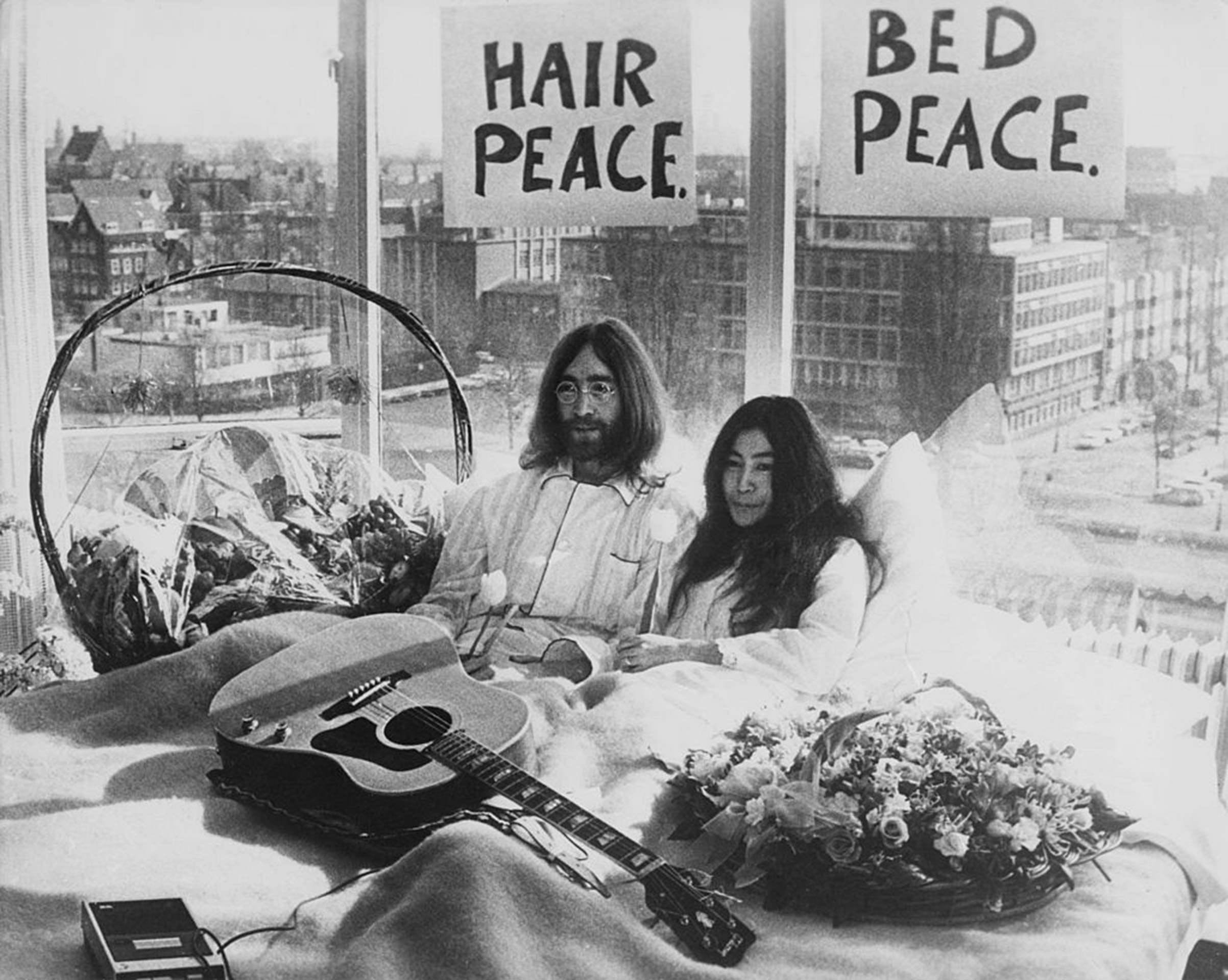 Photo De John Lennon Et Che Guevara Rosa Luxemburg Foundation | Working Class Heroes